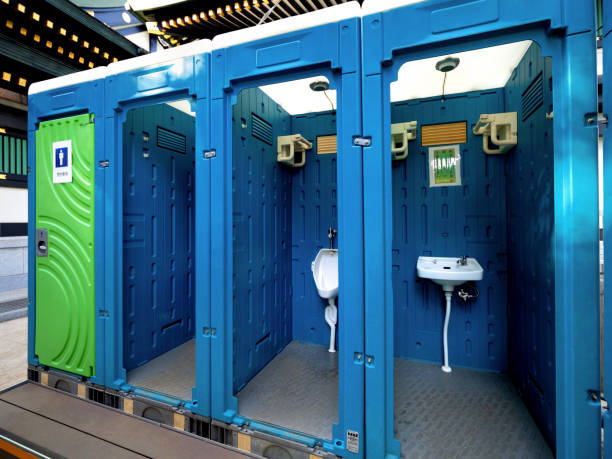 Best Portable bathroom rental  in East Freehold, NJ
